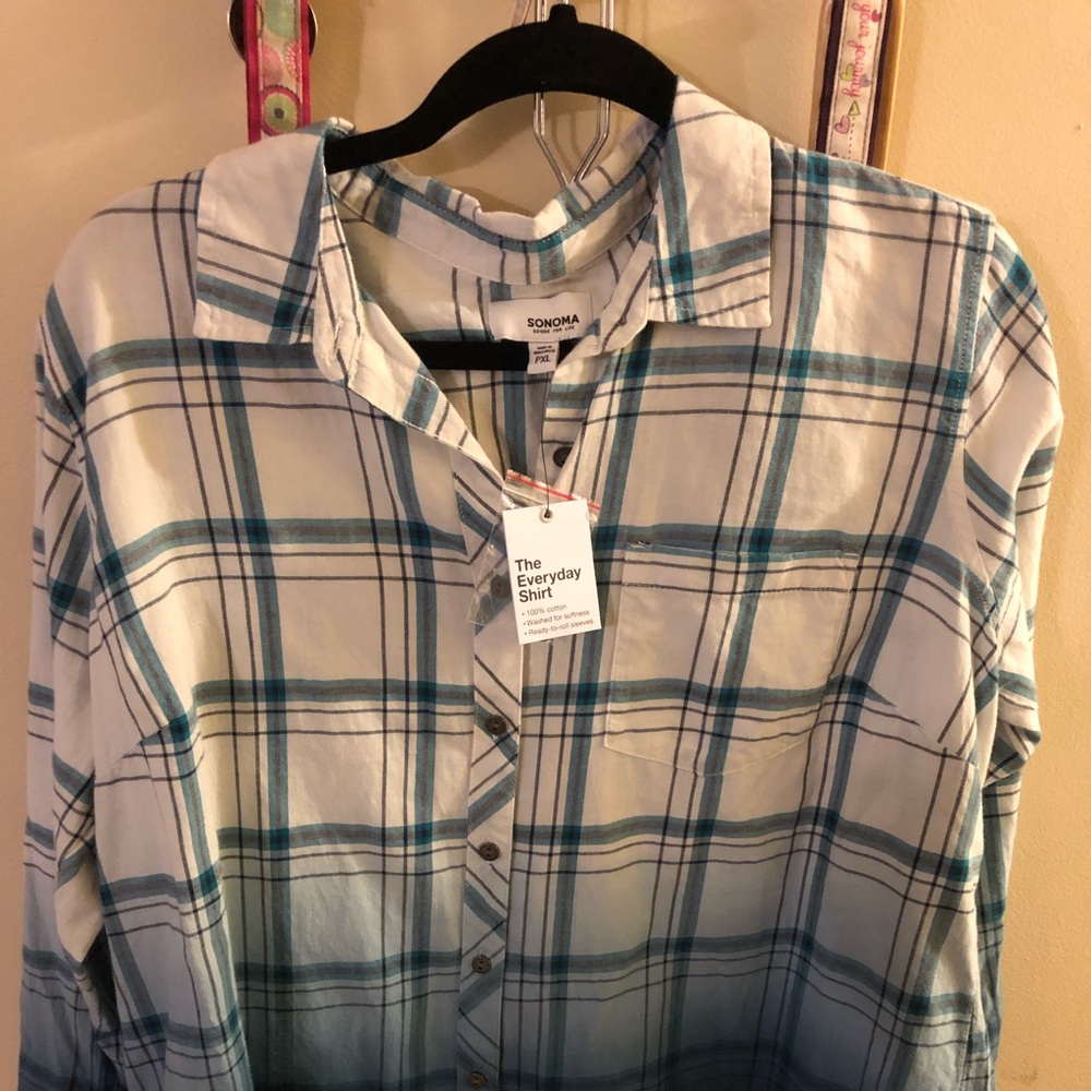 Women’s XL Petite Blue & White “Flannel” shirt.